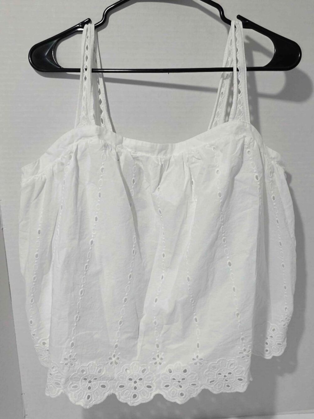 White Eyelet Lace Trim Cami Tank Top Scalloped Hem Women's Sz M